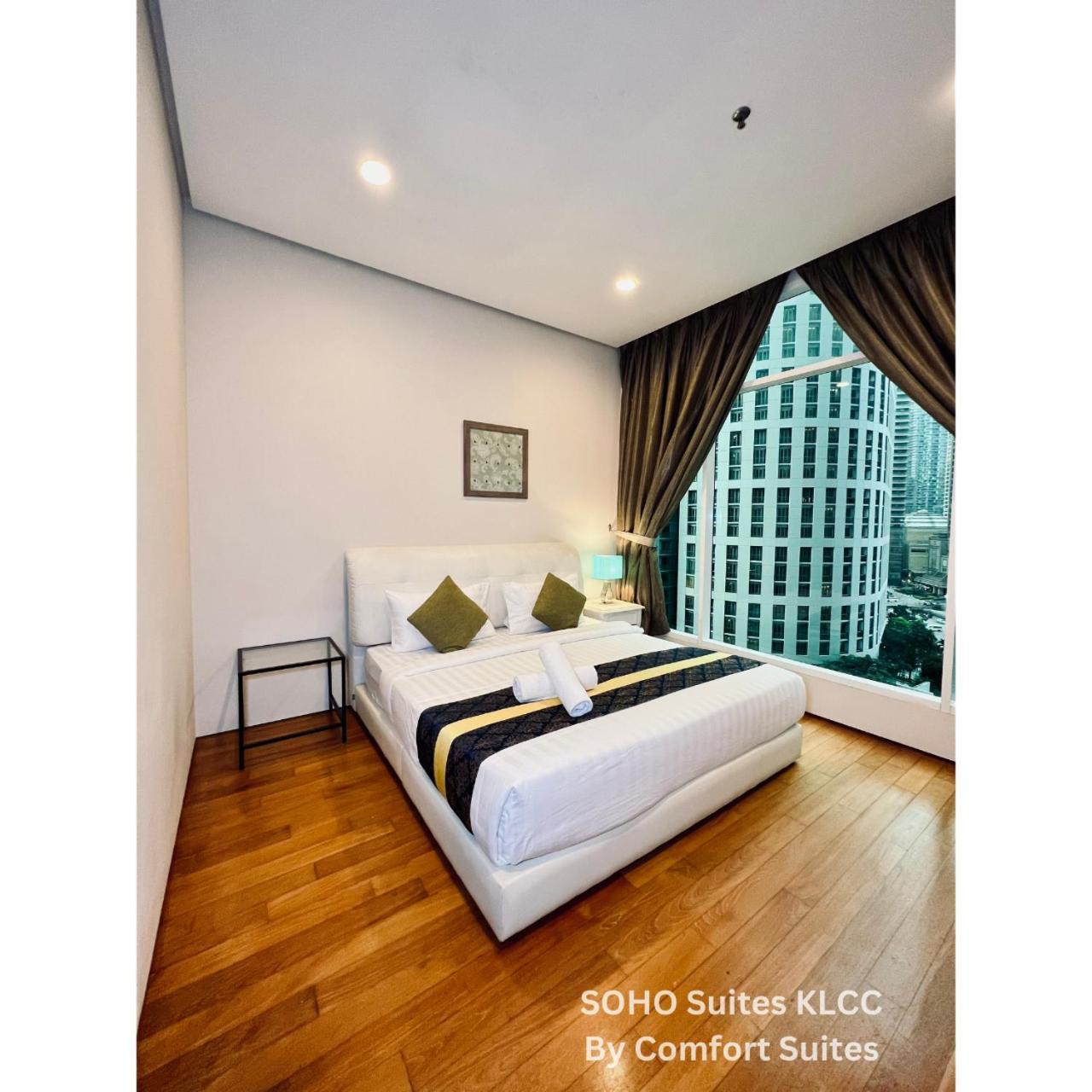 Soho Suites Klcc By Comfort Suites Kuala Lumpur Exterior photo